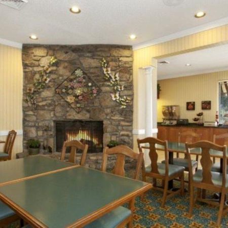 Comfort Inn River Ridge 阿什维尔 外观 照片